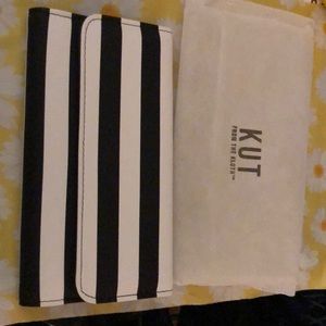 Kut from the Kloth wallet